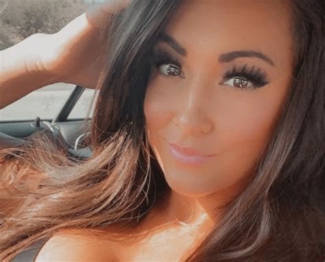 I became a millionaire after leaving private school for OnlyFans.